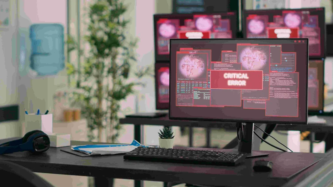 compressed_computers-displaying-critical-error-message-flashi-2023-11-27-05-11-37-utc