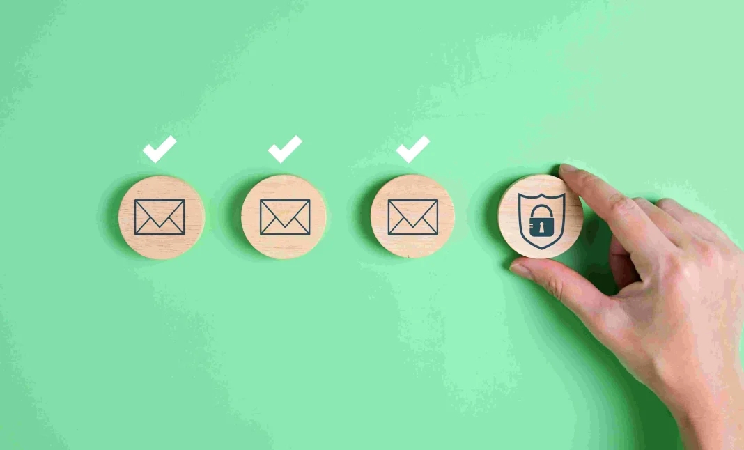 compressed_email-messenger-security-check-virus-and-malware-2024-10-10-23-52-30-utc